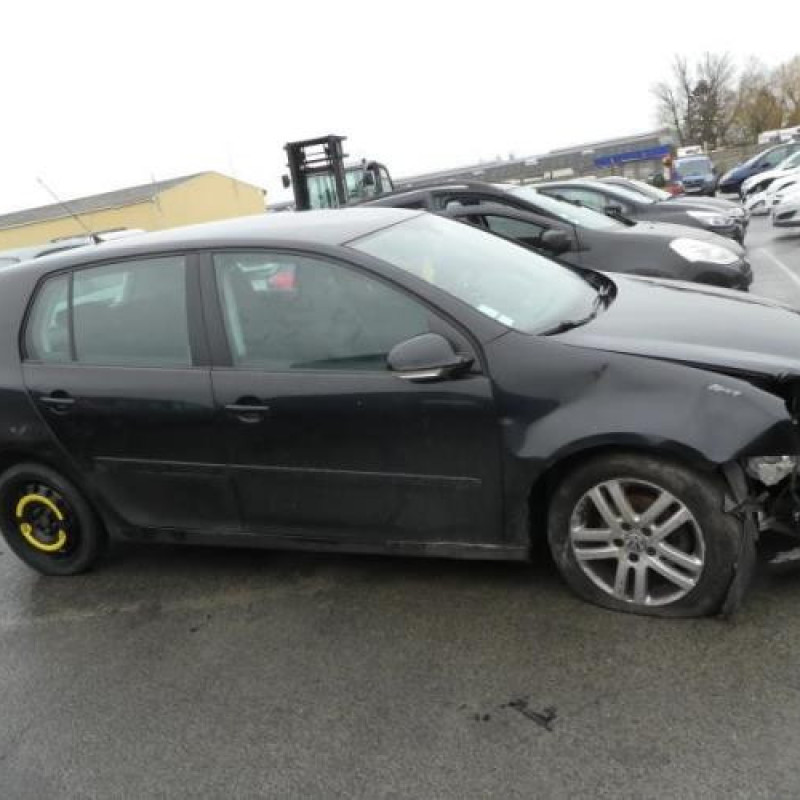 Bloc ABS (freins anti-blocage) VOLKSWAGEN GOLF 5 Photo n°5