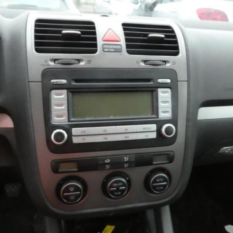 Bloc ABS (freins anti-blocage) VOLKSWAGEN GOLF 5 Photo n°12