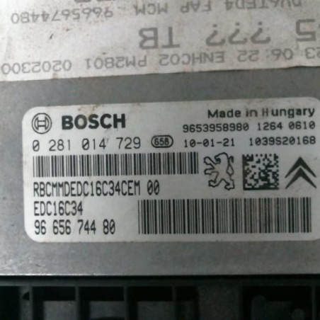 Calculateur moteur PEUGEOT 3008 1
