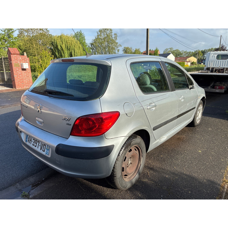 Vase de lave glace PEUGEOT 307 Photo n°4