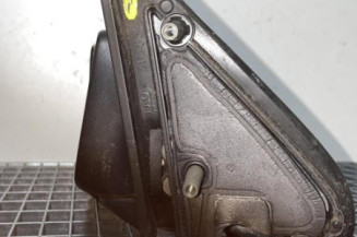 Retroviseur gauche VOLKSWAGEN GOLF 3