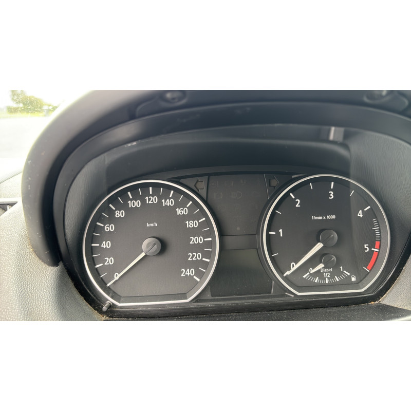 Compresseur clim BMW SERIE 1 E87 Photo n°10