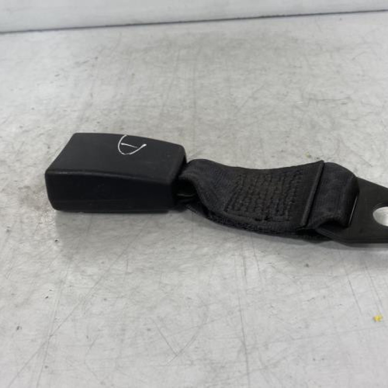 Attache ceinture arriere droit FORD KA 2 Photo n°2