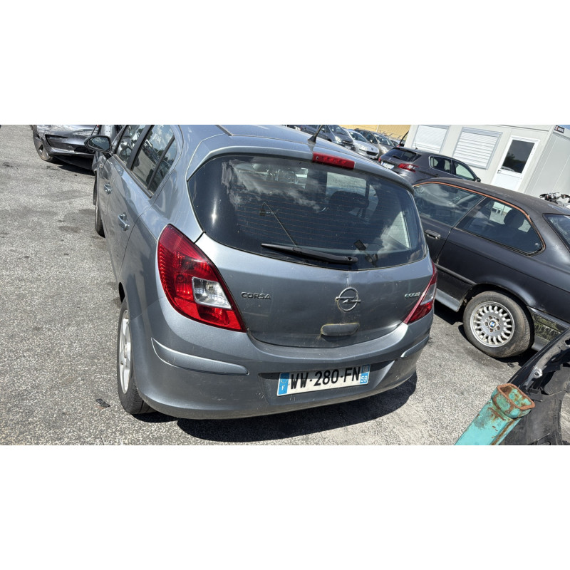 Serrure arriere droit OPEL CORSA D Photo n°14