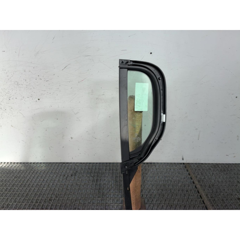 Custode arriere droit (porte) PEUGEOT 308 2 Photo n°4