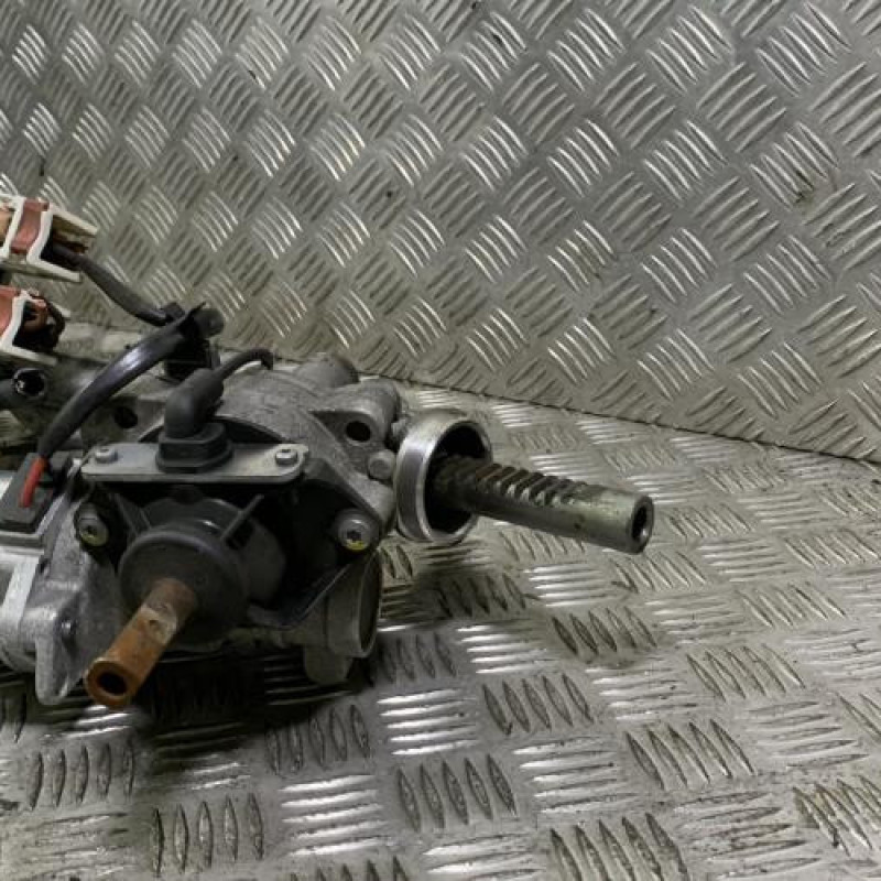 Cremaillere assistee RENAULT TWINGO 3 Photo n°6