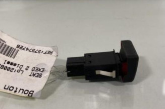 Bouton de warning SEAT EXEO