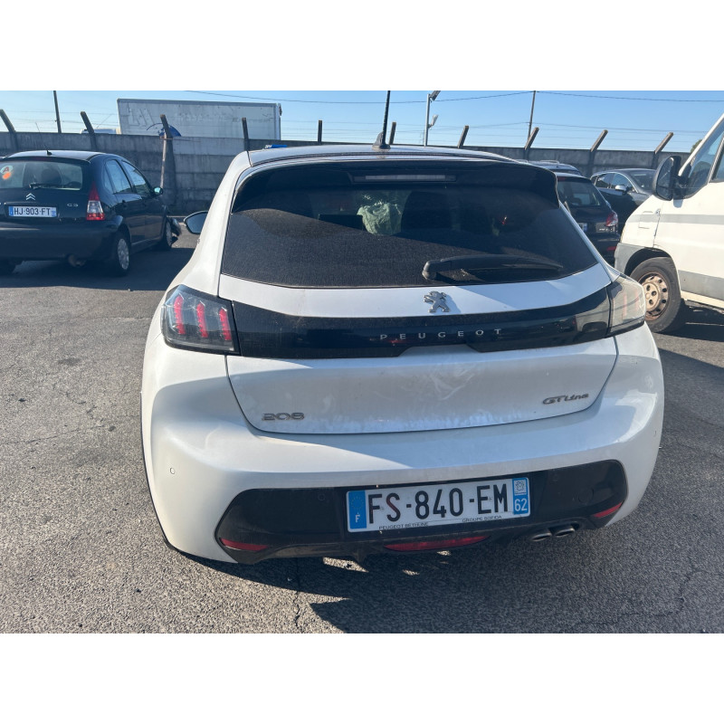 PEUGEOT 208 2 PHASE 1 1.2 PURETECH - 12V TURBO Photo n°8