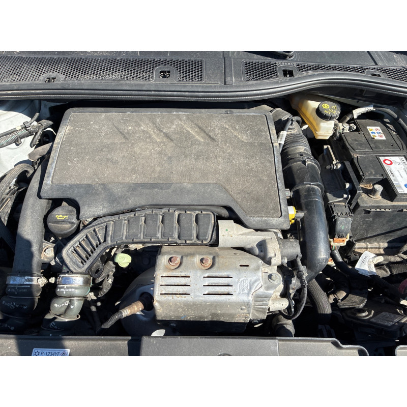 PEUGEOT 208 2 PHASE 1 1.2 PURETECH - 12V TURBO Photo n°25