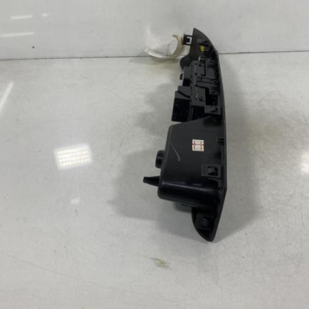Interrupteur de leve vitre avant gauche SUZUKI CELERIO