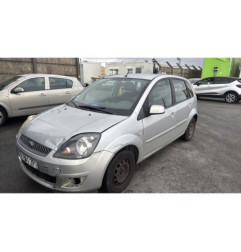 Boitier filtre a air FORD FIESTA 5 Photo n°1