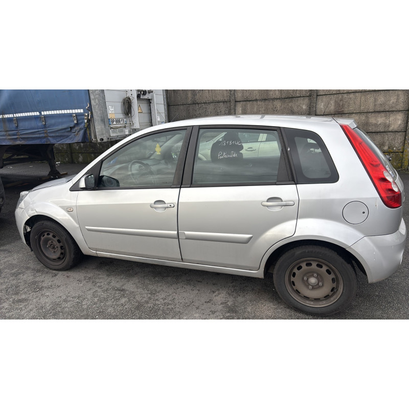 Baguette de porte avant gauche FORD FIESTA 5 Photo n°8
