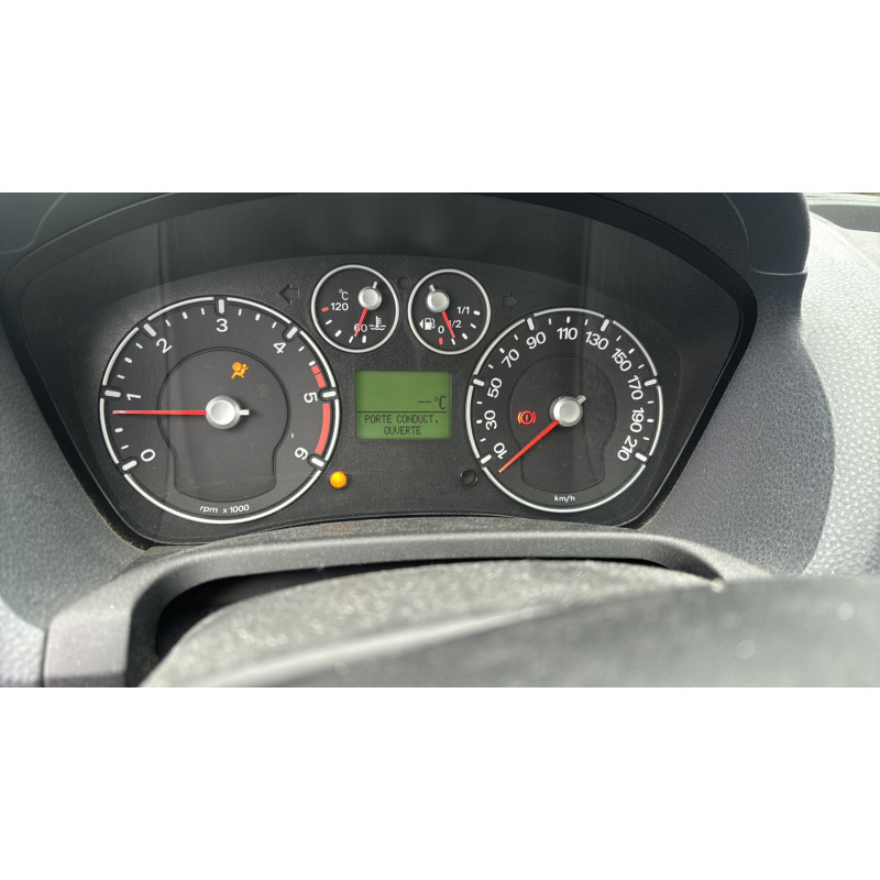 Bouchon de carburant FORD FIESTA 5 Photo n°17