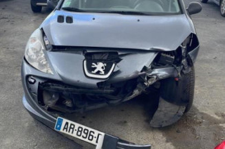 Pretensionneur de ceinture avant droit PEUGEOT 206+
