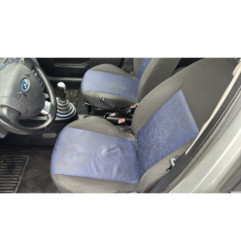 Attache ceinture arriere droit FORD FIESTA 5