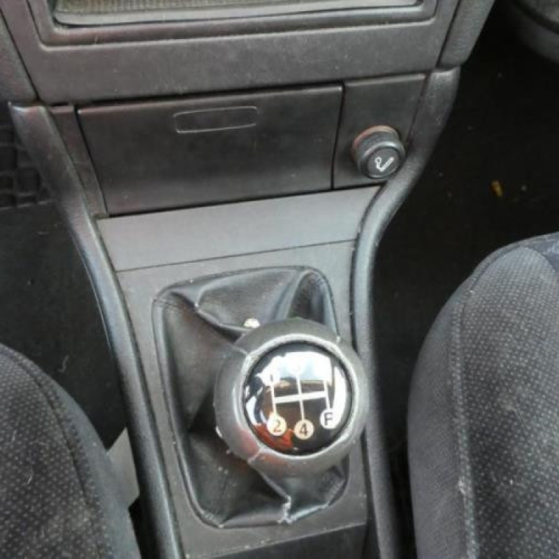 Leve vitre electrique avant droit OPEL ASTRA G Photo n°12