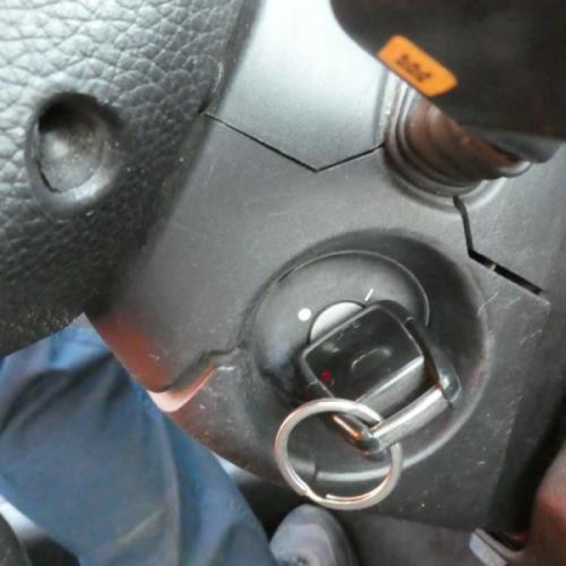Leve vitre electrique avant droit OPEL ASTRA G Photo n°13