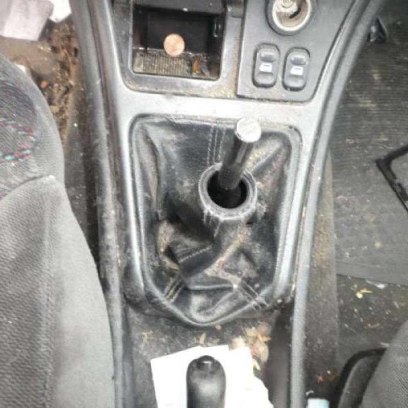 Bras essuie glace arriere CITROEN XSARA Photo n°8