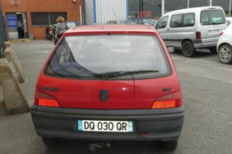 Aile avant droit PEUGEOT 106