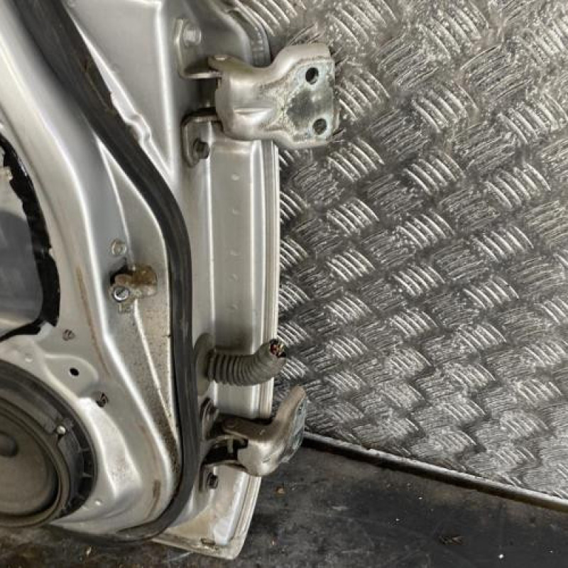 Porte avant gauche FIAT SEDICI Photo n°5