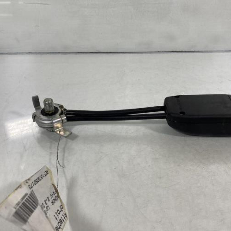 Attache ceinture avant droit HONDA FR-V Photo n°1