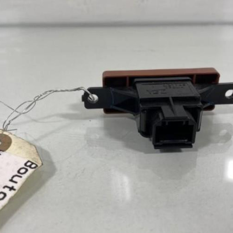 Bouton de warning HONDA FR-V Photo n°3