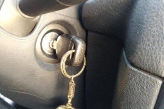 Serrure avant droit RENAULT CLIO 2