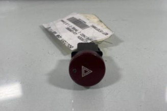 Bouton de warning CITROEN BERLINGO 1 Photo n°1