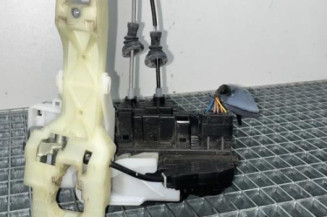 Serrure avant droit HYUNDAI SONATA 6