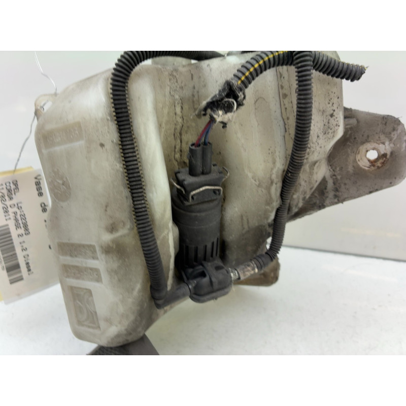 Vase de lave glace OPEL CORSA D Photo n°2