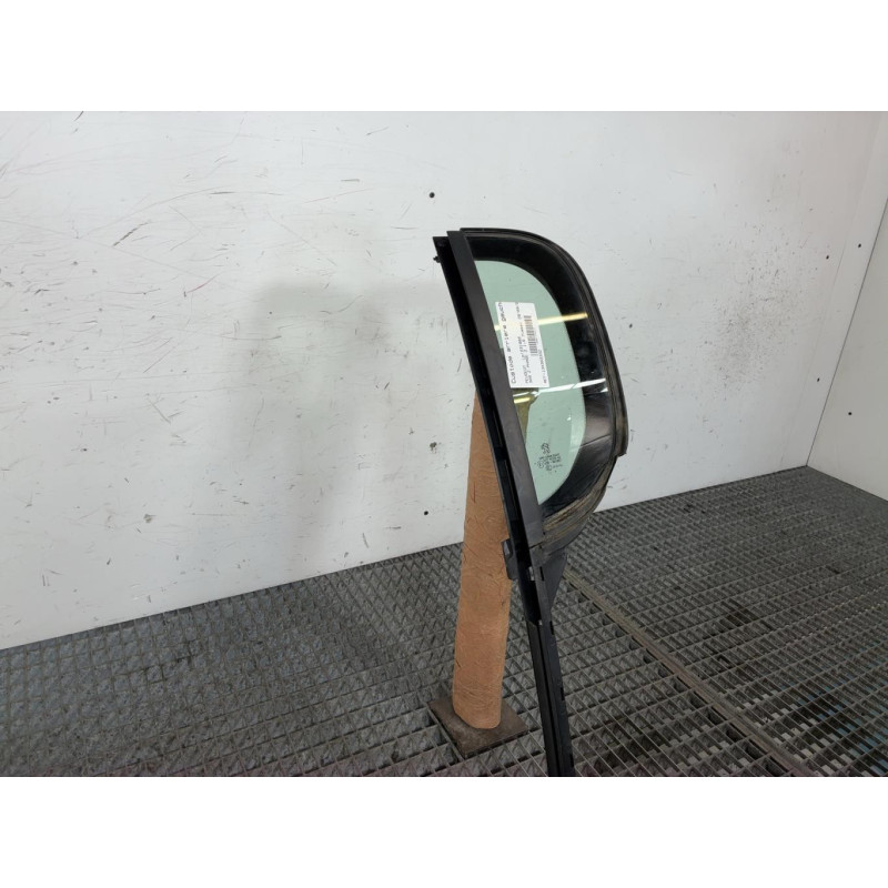 Custode arriere gauche (porte) PEUGEOT 308 2 Photo n°2