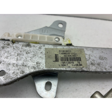 Leve vitre electrique avant gauche OPEL CORSA D