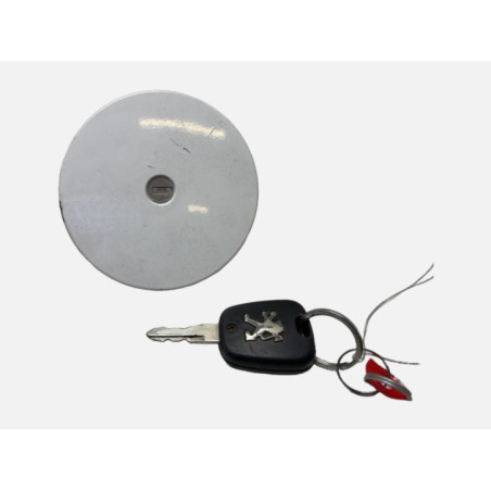 Bouchon de carburant PEUGEOT 206 Photo n°1