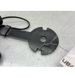 Attache ceinture avant gauche RENAULT TRAFIC 3 COURT
