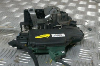 Serrure avant droit VOLKSWAGEN GOLF 4