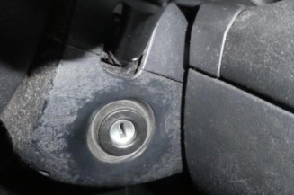 Serrure avant droit VOLKSWAGEN GOLF 4