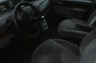 Interrupteur de leve vitre avant droit CITROEN C8