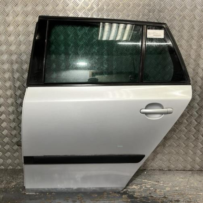 Porte arriere gauche SKODA FABIA 2 Photo n°1