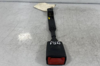 Attache ceinture avant droit SKODA FABIA 2 Photo n°1