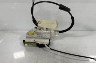 Serrure avant droit CITROEN C4 1
