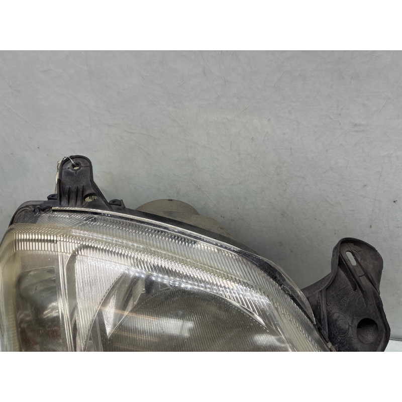 Optique avant principal droit (feux)(phare) OPEL MERIVA A Photo n°4