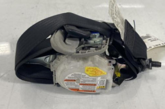 Pretensionneur de ceinture avant droit SUZUKI SWIFT 3 Photo n°1