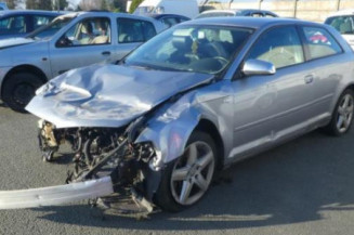 Serrure avant droit AUDI A3 2