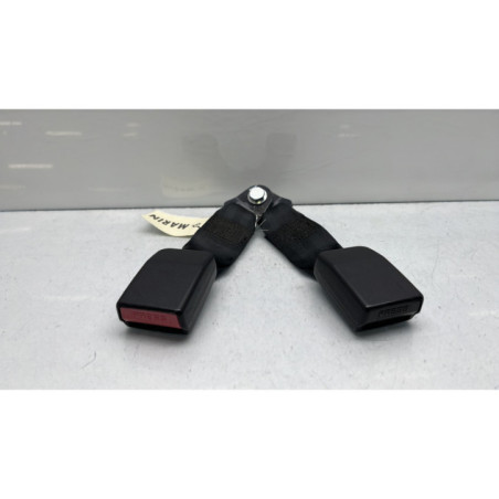 Attache ceinture arriere gauche DACIA DUSTER 1 Photo n°1