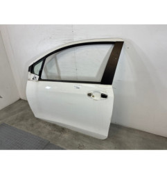 Porte avant gauche TOYOTA YARIS 3 Photo n°1
