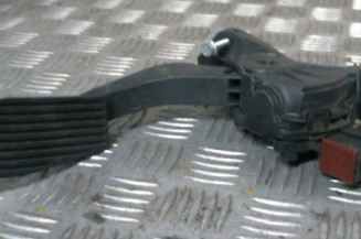 Pedalier d'accelerateur CHEVROLET ORLANDO Photo n°1