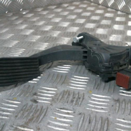 Pedalier d'accelerateur CHEVROLET ORLANDO Photo n°1