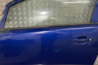 Porte avant gauche OPEL CORSA D Photo n°1