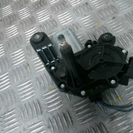 Moteur essuie glace arriere OPEL CORSA D Photo n°1