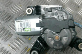 Moteur essuie glace arriere OPEL CORSA D